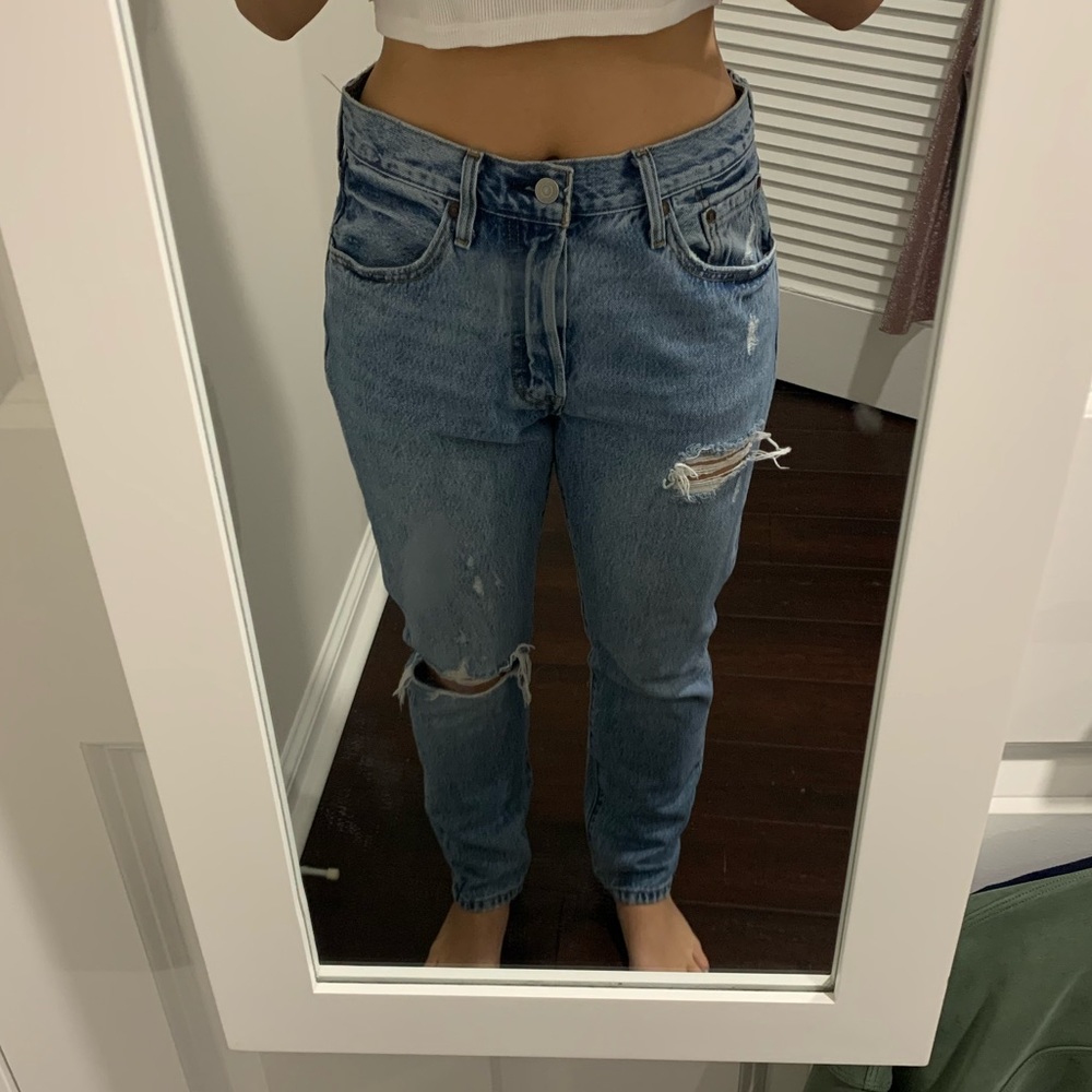 Women’s Levi’s Jeans Size 28